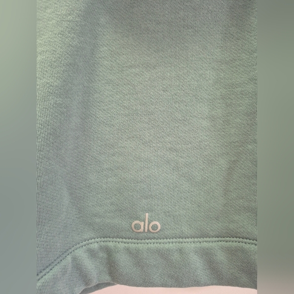 Alo YOGA Bae Hoodie, Size XS - Picture 4 of 8